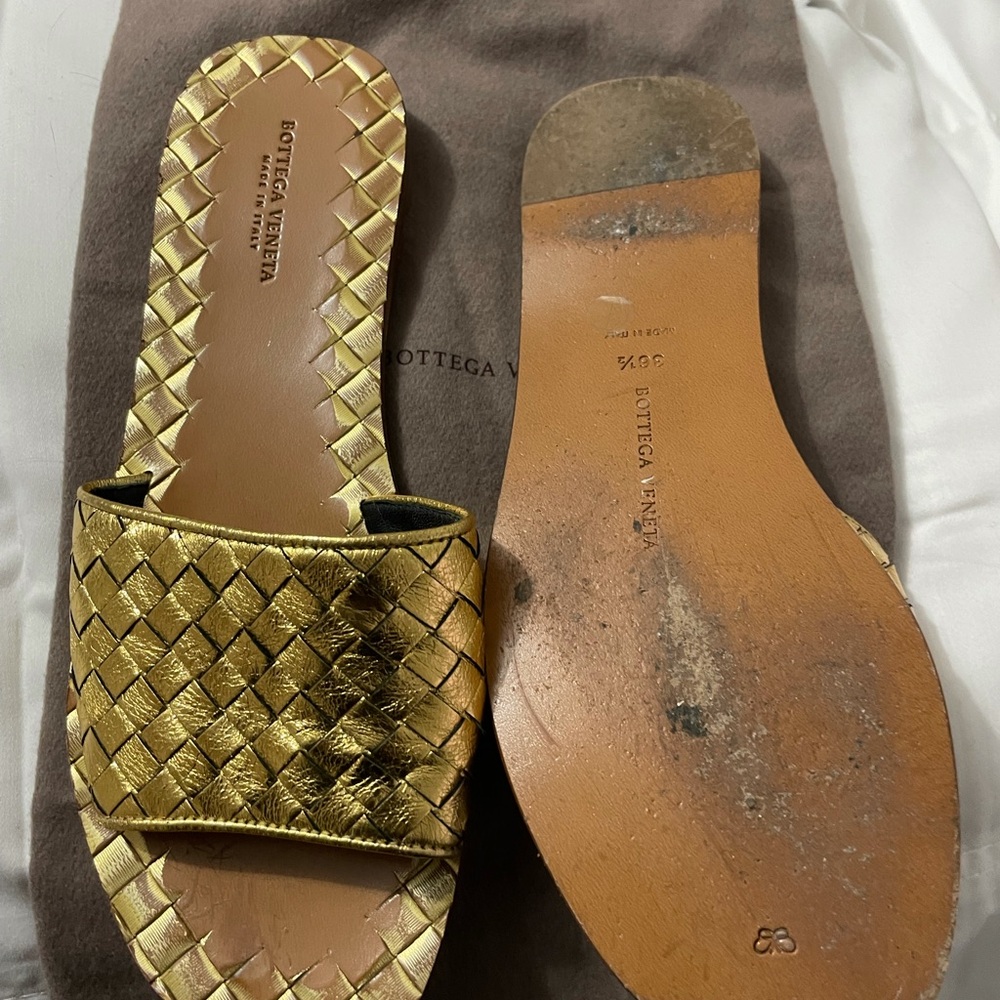 Bottega Veneta Slides